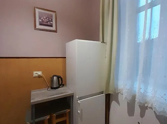 Near The Train Station アパート *